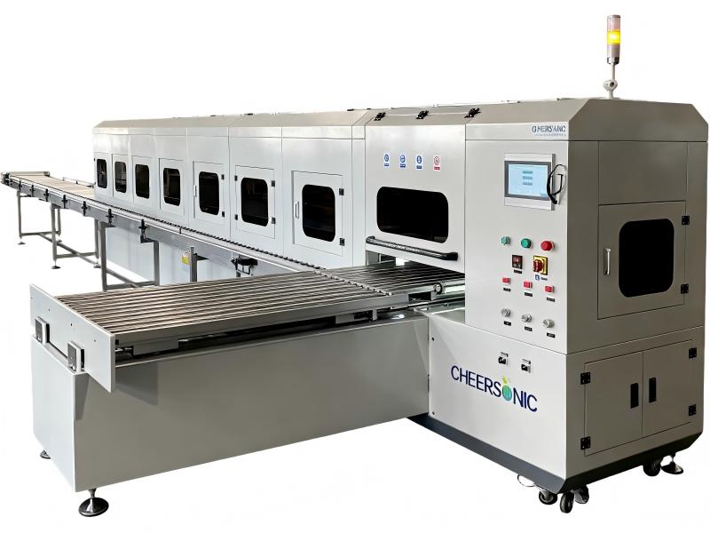 用于电子和能源领域的流水线喷涂设备