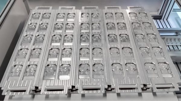 电路板聚酰亚胺喷涂 - 超声波喷胶机 - 超声喷涂 - 驰飞超声波